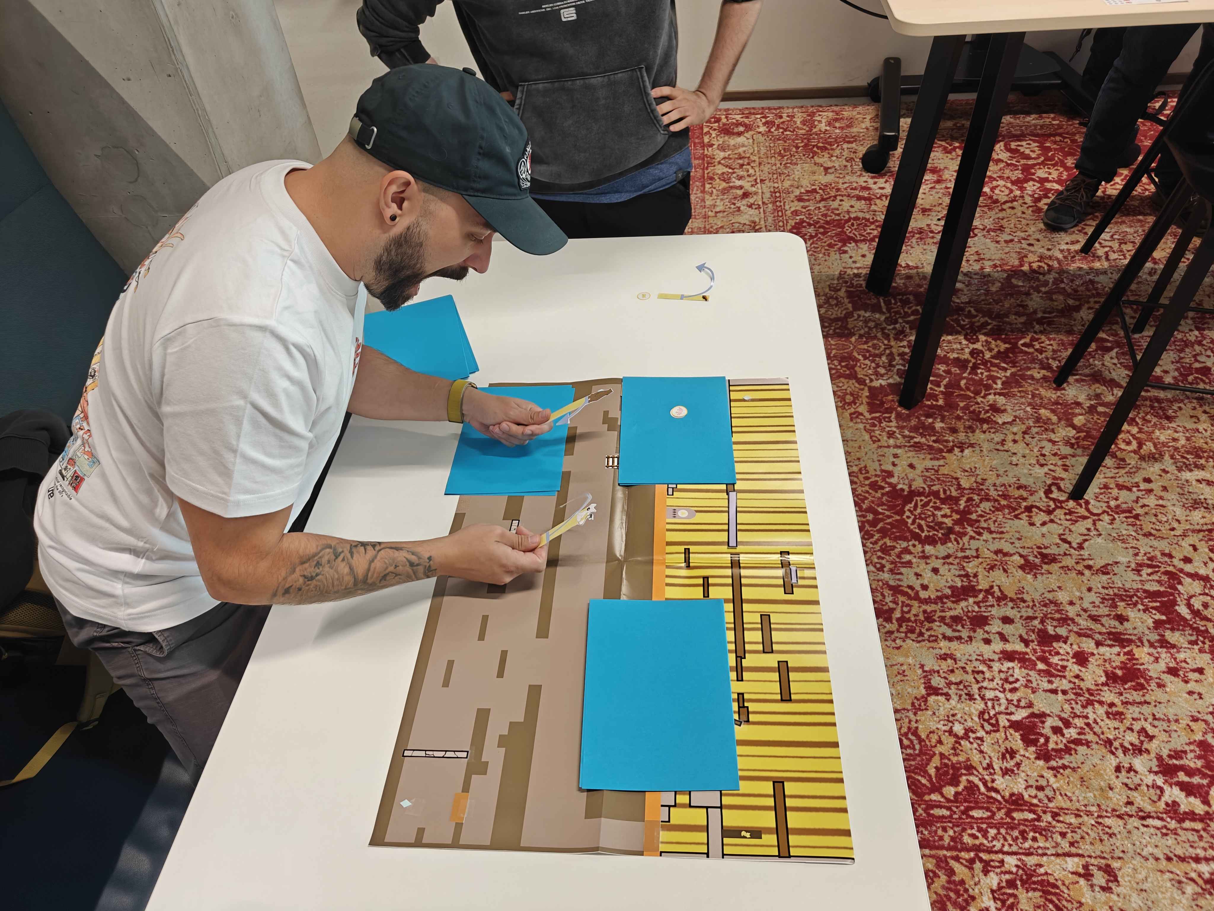 Testing game concept via paper prototype